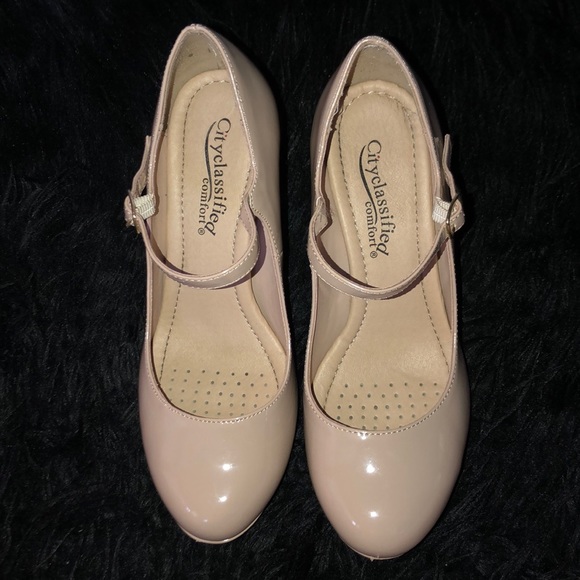 Beige Heels - Picture 2 of 2